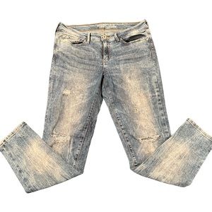 Denizen from Levis - Low Rise Jeans - Size 13 - Semi-Stonewashed.
